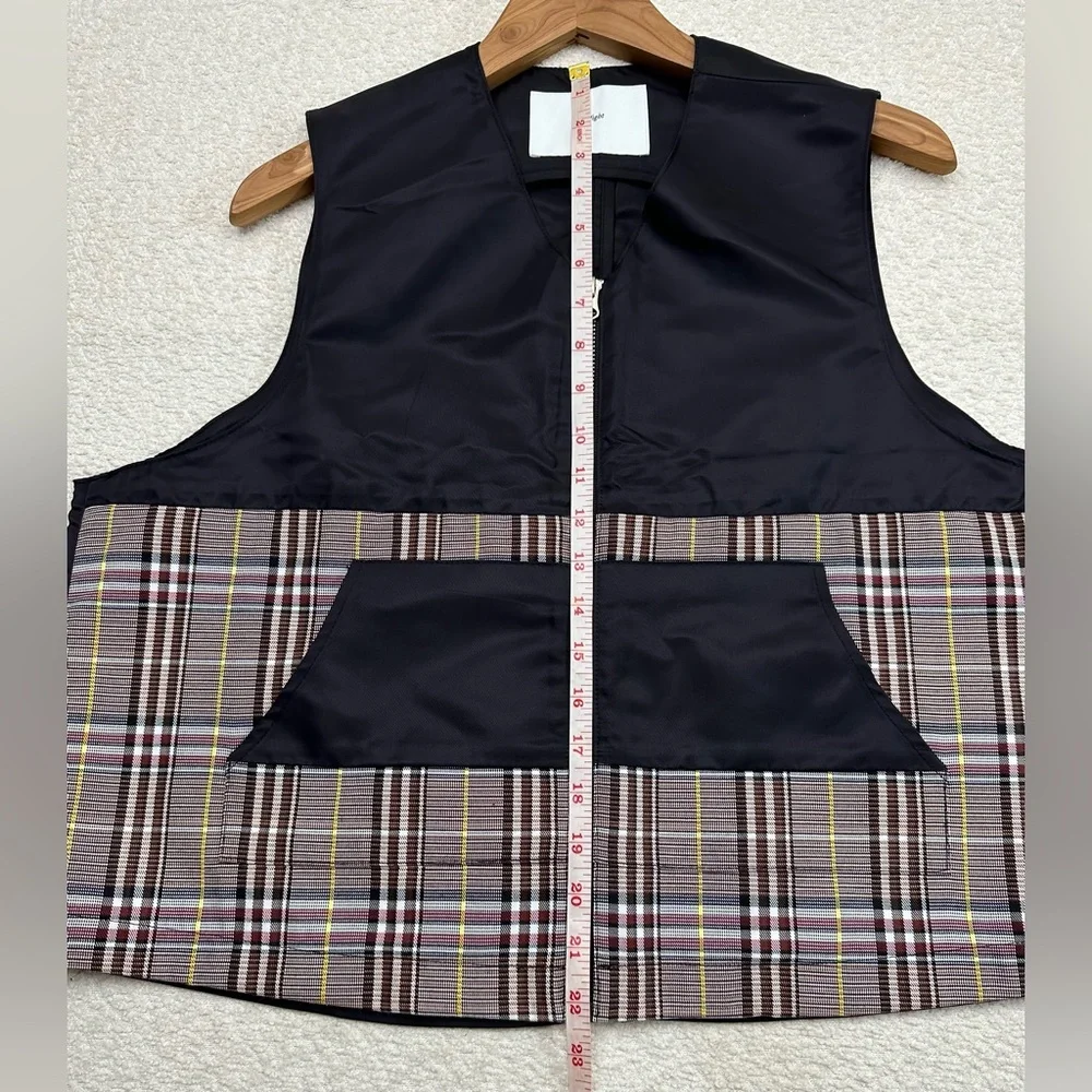 Goodfight Full Zip 100% Nylon Vest Black and Plaid Size XL New Without Tags - Picture 7 of 8